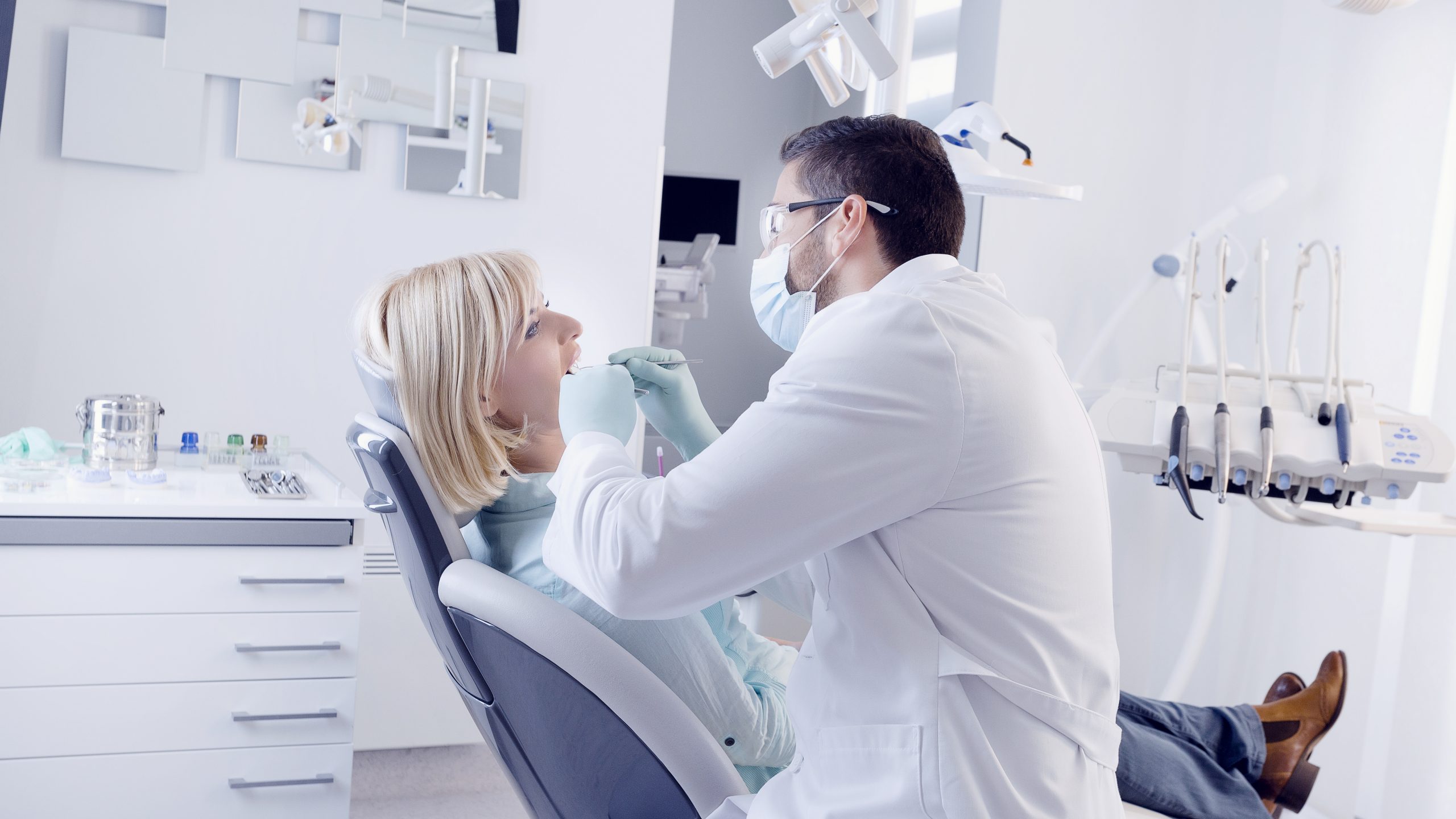 Dentist in Simpsonville, KY